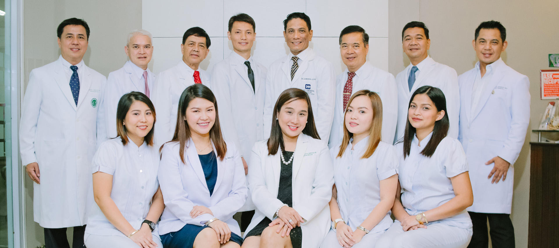 Lasik Surgery Clinic Doctors and Staff at AUFMC